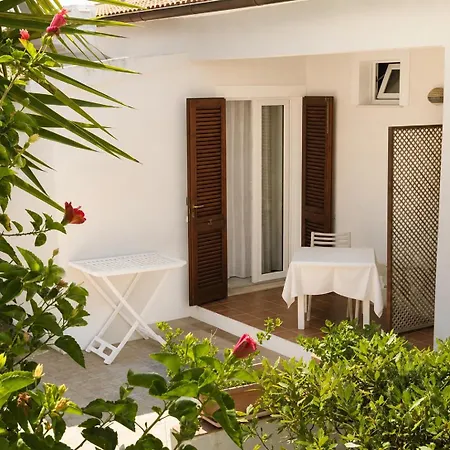 Alma Hotel Fetovaia