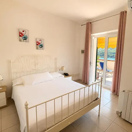 Hotel Alma Fetovaia