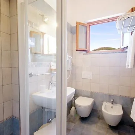 Hotel Alma 3*